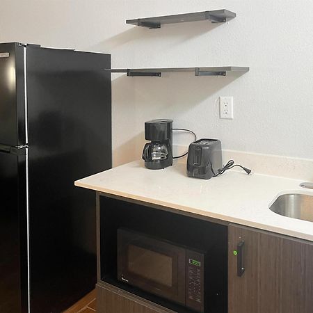 Studio 6 Suites Hurricane, Wv Buitenkant foto