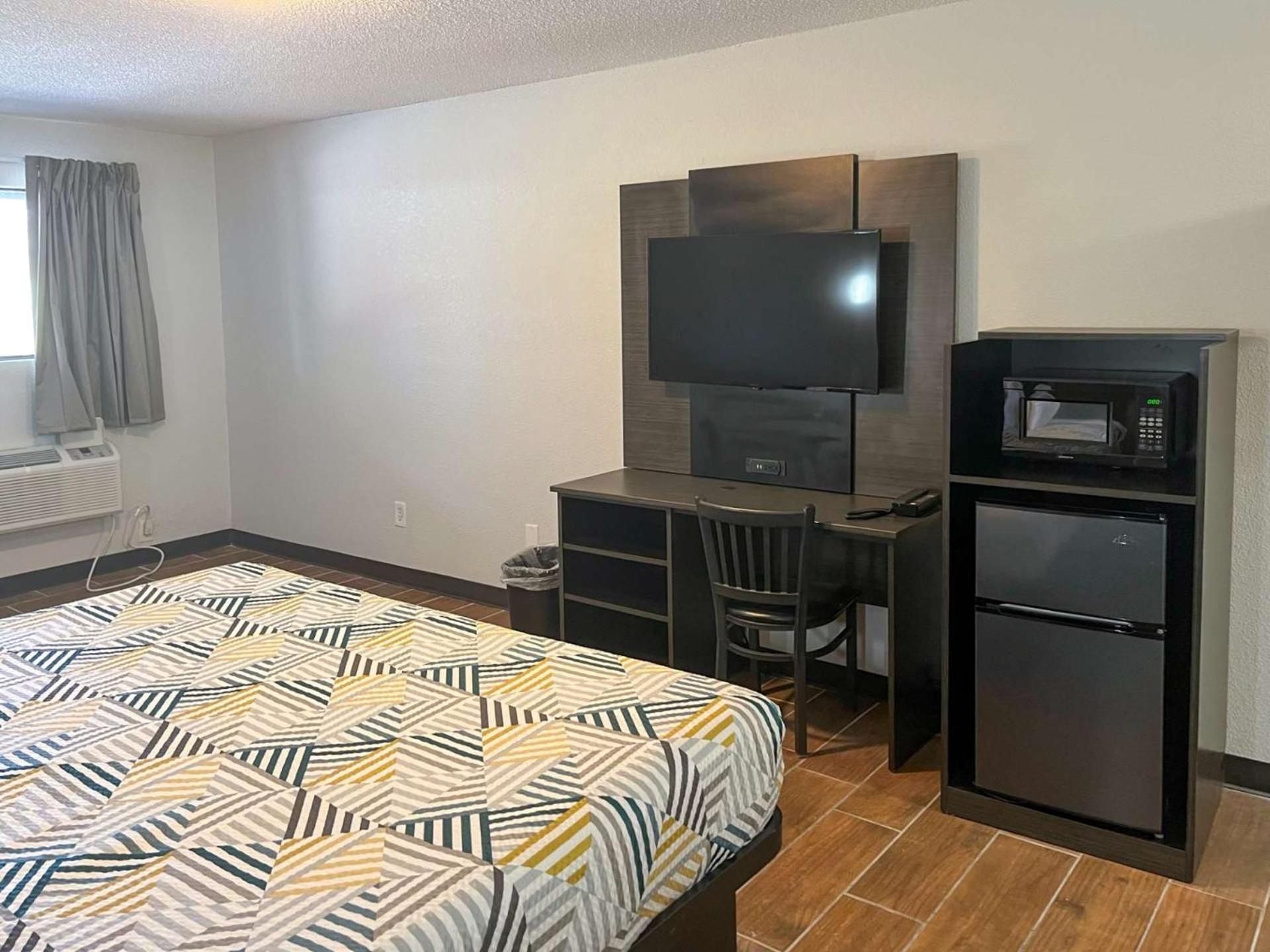 Studio 6 Suites Hurricane, Wv Buitenkant foto