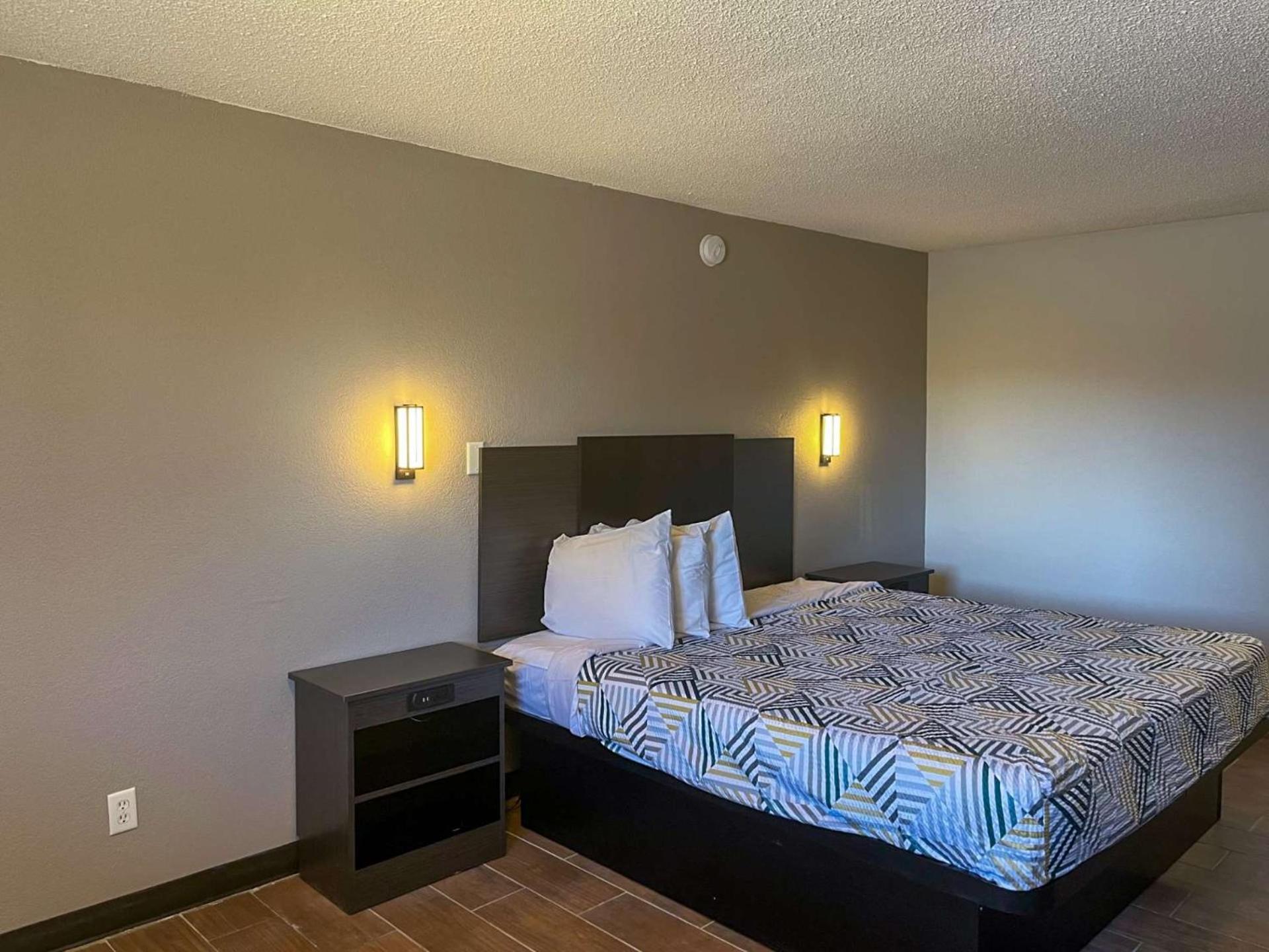 Studio 6 Suites Hurricane, Wv Buitenkant foto