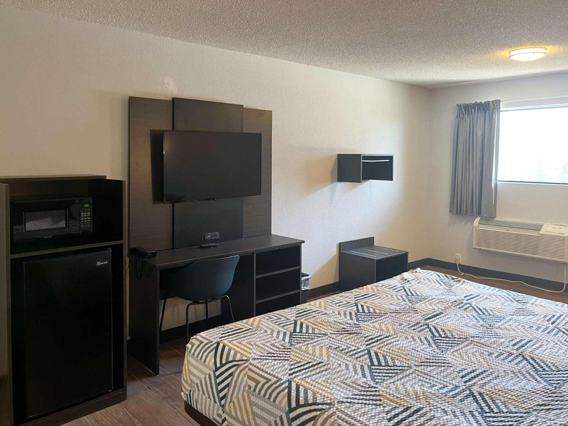 Studio 6 Suites Hurricane, Wv Buitenkant foto