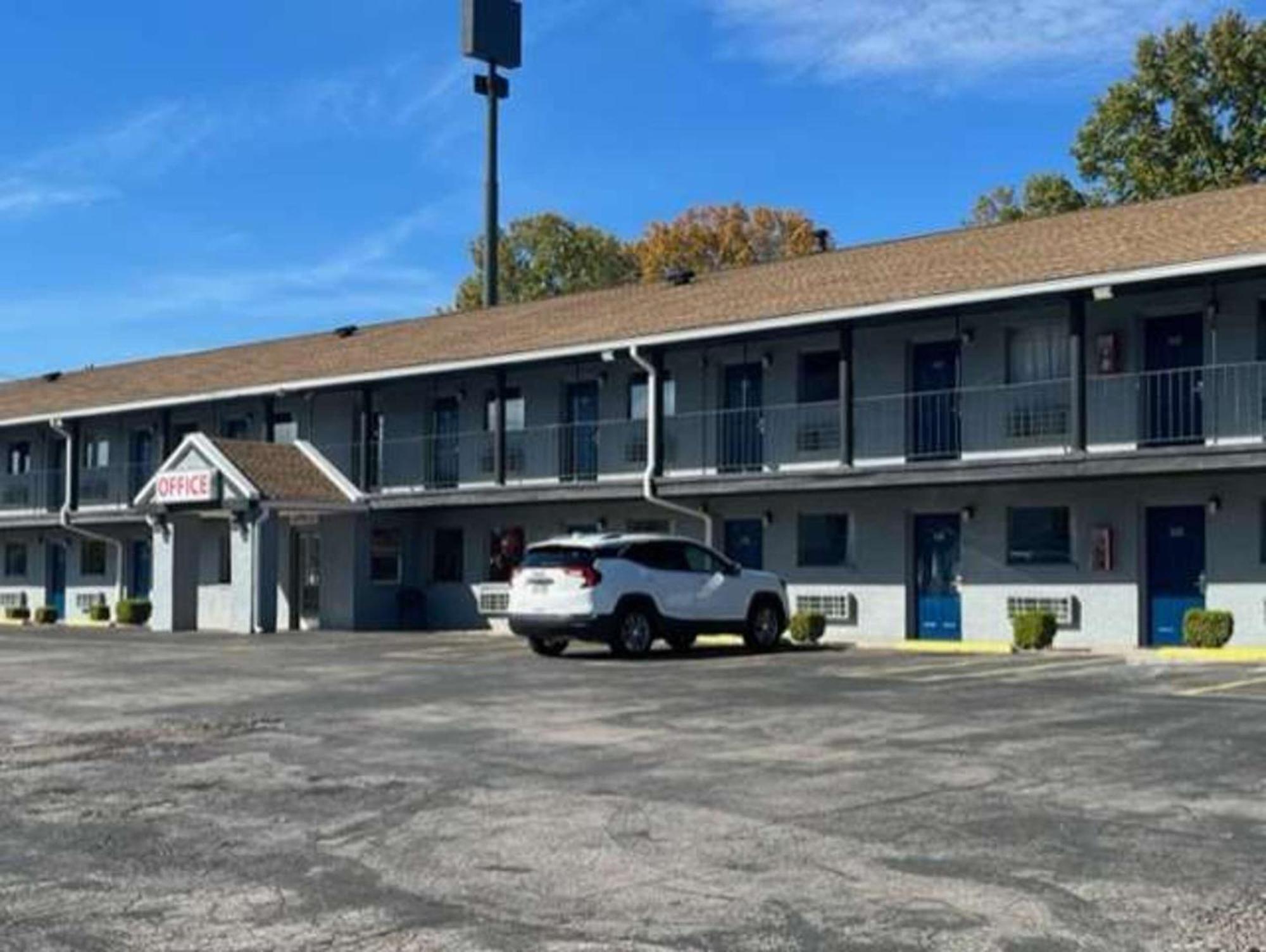 Studio 6 Suites Hurricane, Wv Buitenkant foto