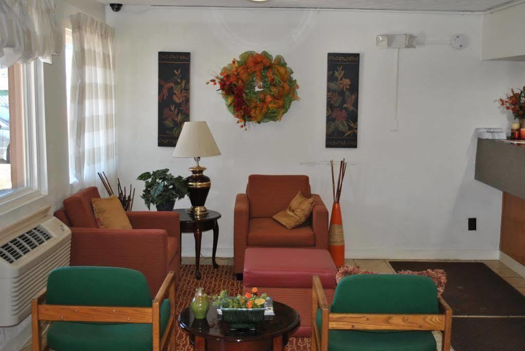 Studio 6 Suites Hurricane, Wv Buitenkant foto